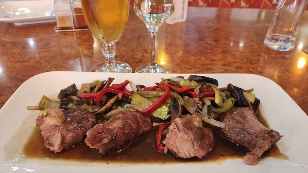 Свиные щеки