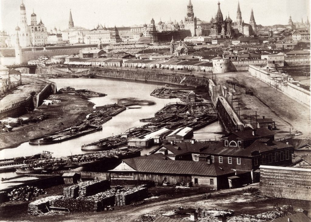 Плоты на Москва-реке.