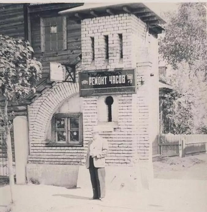 Лыжин двор.