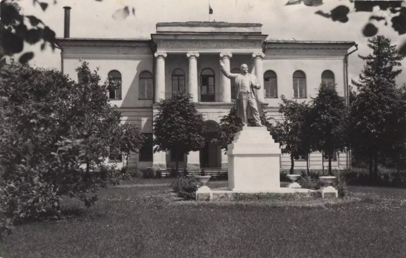 Знаменское-Губайлово.