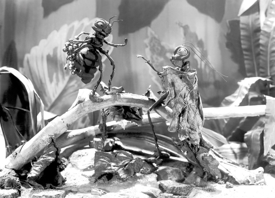 "Прекрасная Люканида, или Война усачей с рогачами".